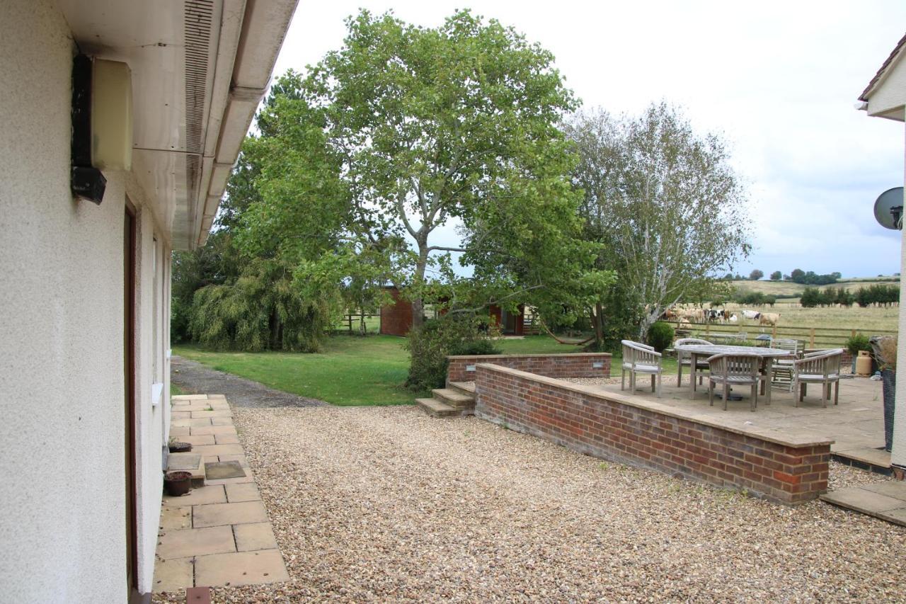 The Stables B&B @ Pear Tree Cottage 윈슬로 외부 사진